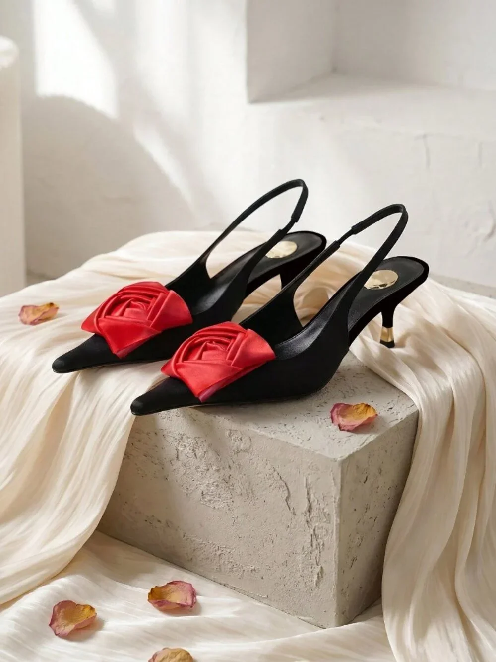 Red Elegant Women's High Heel Sandals with Bow and Square Floral Design - Picture 4 of 6
